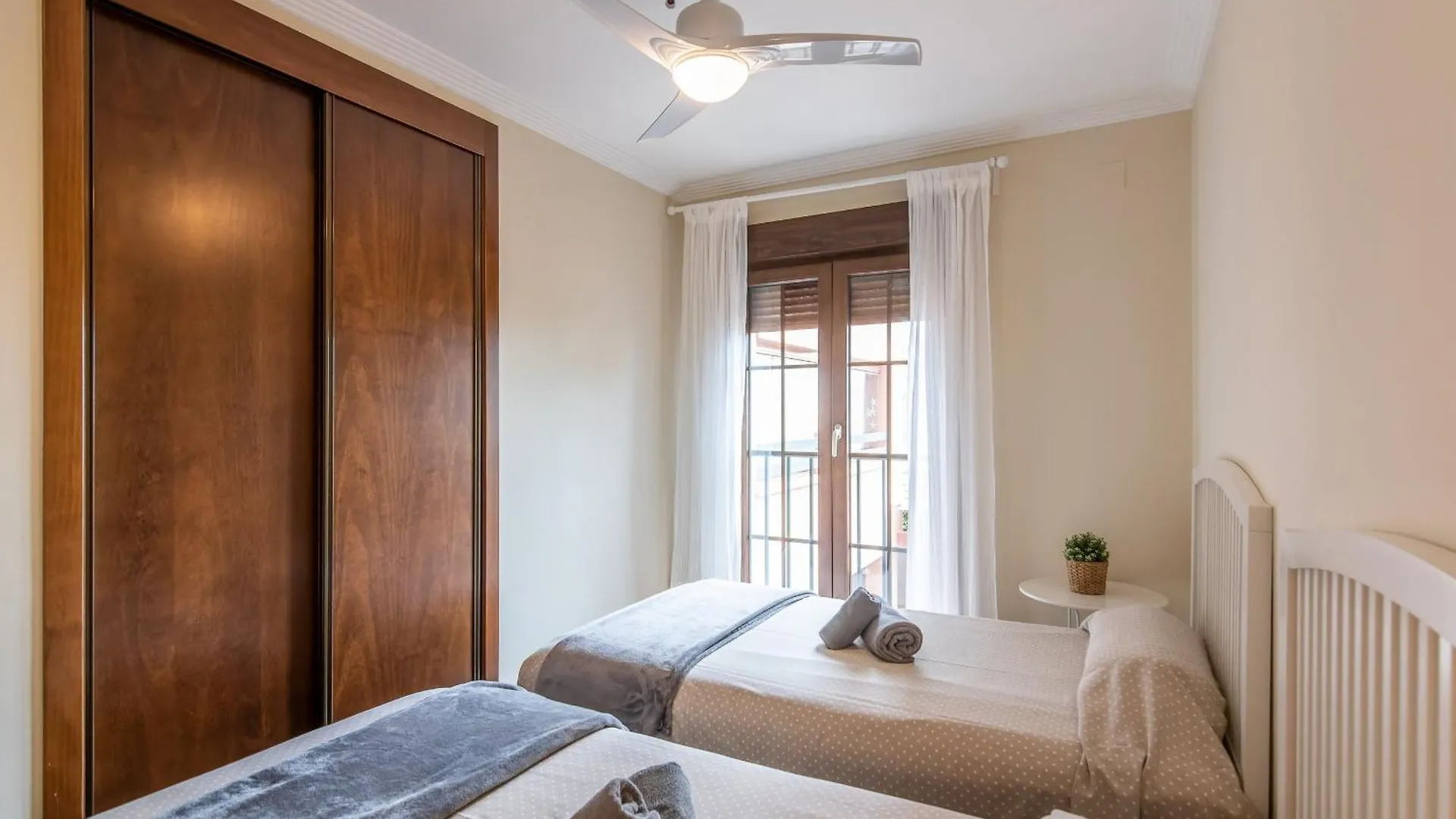 Lejlighed Las Palmeras By H - Playa Punta Del Moral Plhp3P20